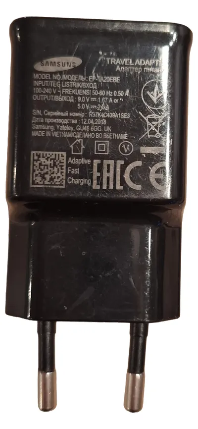 Samsung EP-TA20EBE Steckdosenladegerät Netzteil Fast Charging USB Schwarz