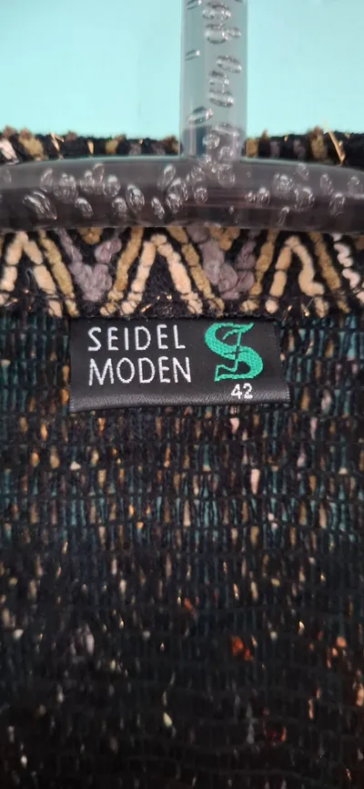 Seidel Moden Damen Strickjacke Zickzack Muster V-Ausschnitt Gr. 42 Mehrfarbig