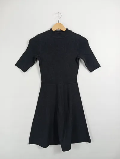 ORSAY Damen Strickkleid A-Linie Schwarz Gr. 34/XS Elegant Kurzarm