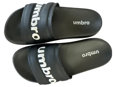 Umbro Badeschuhe Herren Gr. 39 Schwarz Sportlich Badelatschen