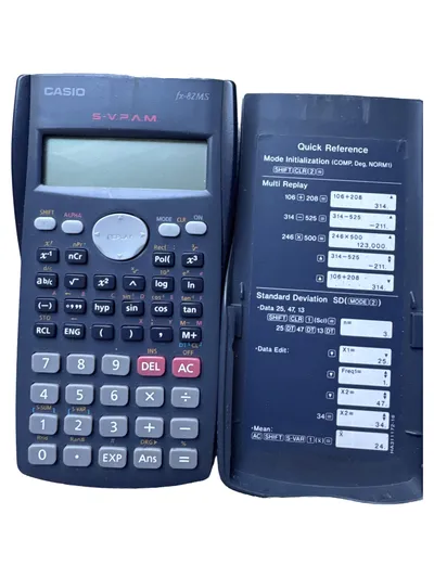 Casio fx-82MS Taschenrechner Schulrechner Wissenschaftlich Schwarz