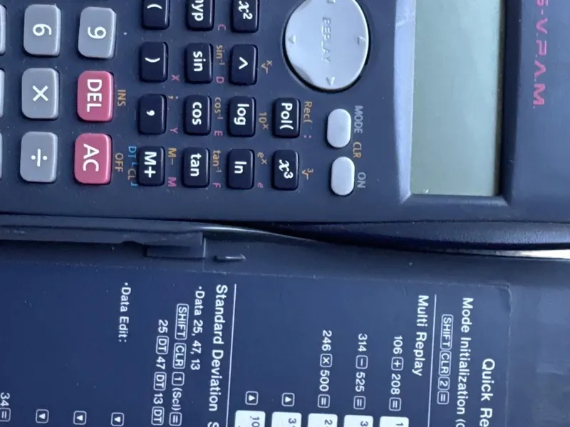 Casio fx-82MS Taschenrechner Schulrechner Wissenschaftlich Schwarz 3