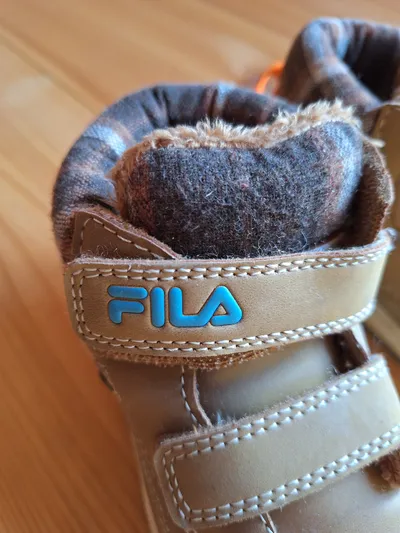 FILA Kinder Schneestiefel Gr. 27 Braun Klettverschluss gefüttert