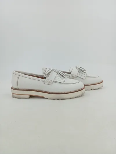 ASOS Loafer Slipper Damen Weiß Gr. 38 Quaste Fransen Kunstleder