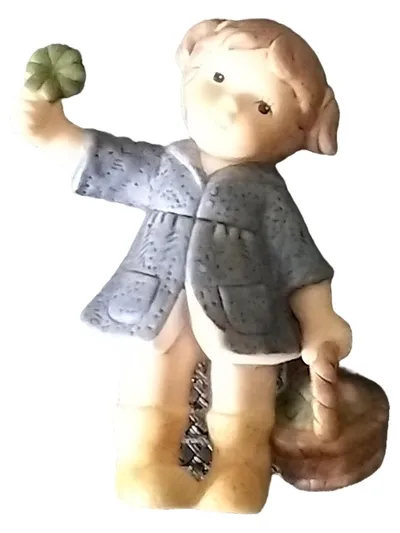 Goebel Mädchen Figur Keramik 8 cm Grau Nostalgisch Dekofigur Alltag