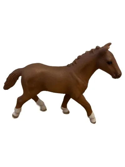 Schleich Hannoveraner Stute Pferd Spielfigur Braun 8.5 cm