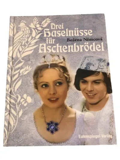 Drei Haselnüsse für Aschenbrödel Božena Němcová Geschenkbuch Märchen