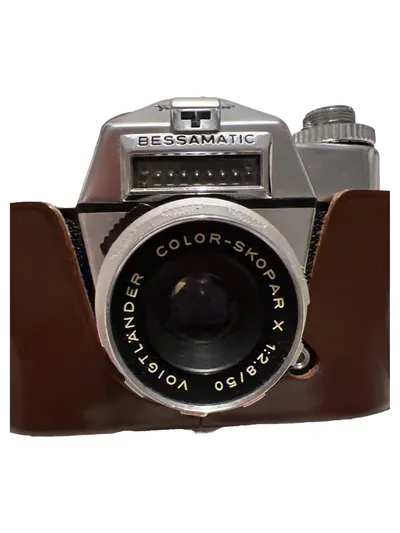 Voigtländer BESSAMATIC Analoge Spiegelreflexkamera Braun Vintage Retro