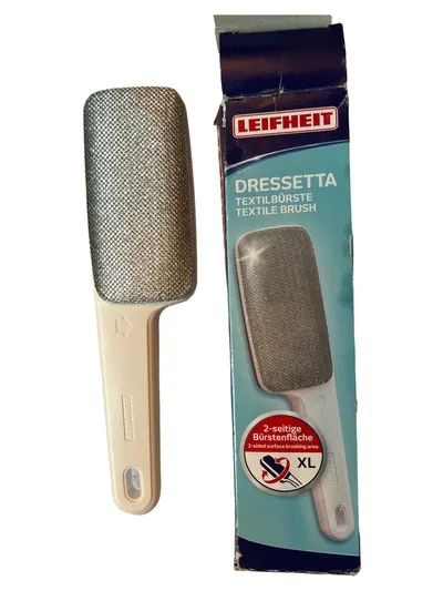 Leifheit Dressetta Textilbürste Fusselbürste Kleiderbürste XL doppelseitig Beige