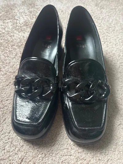 Högl Damen Loafer Lackleder Schwarz Kette Slipper Gr. 36 elegant