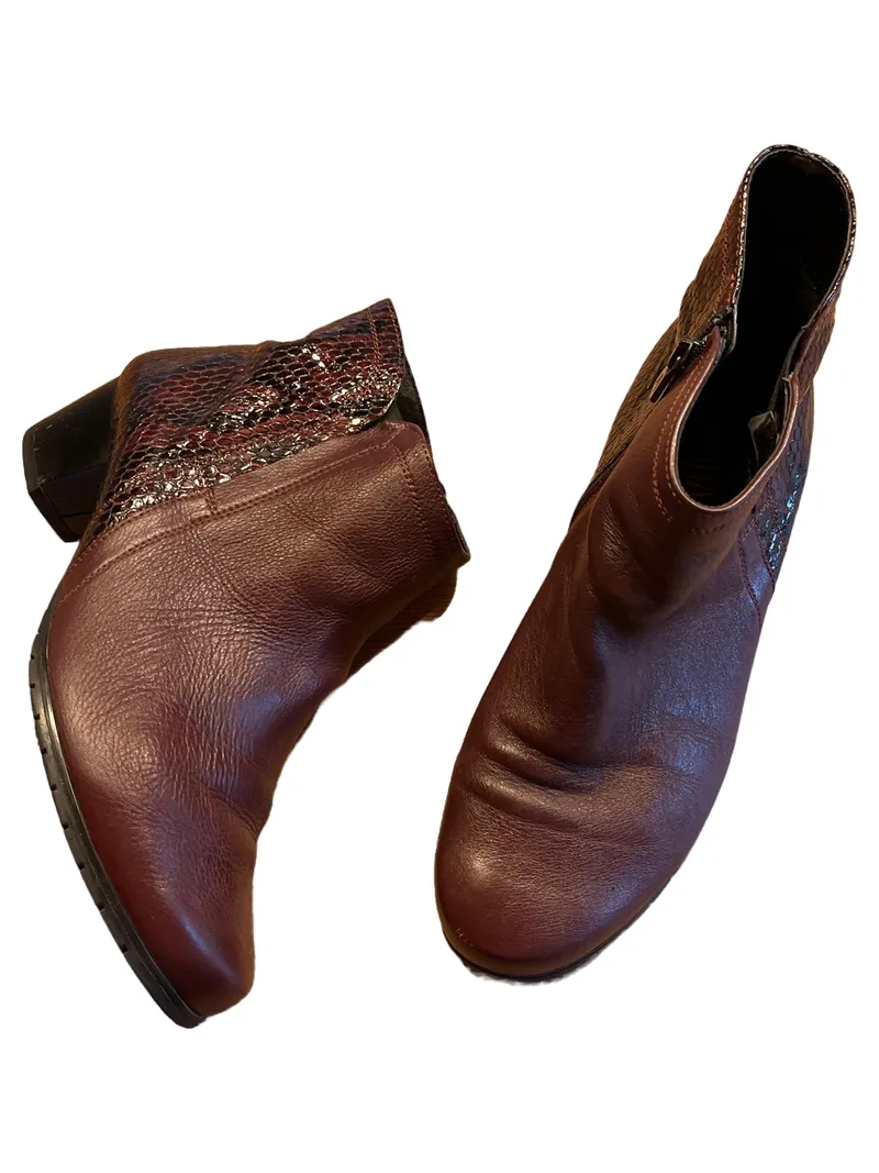 ALPINA Damen Stiefeletten Gr. 39 Bordeaux Leder Schlangenmuster Absatz 5