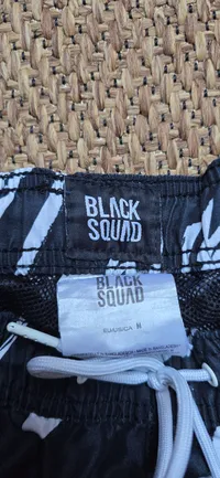 Black Squad Herren Badeshorts S Schwarz Streetwear mit Loyalty Schriftzug 6
