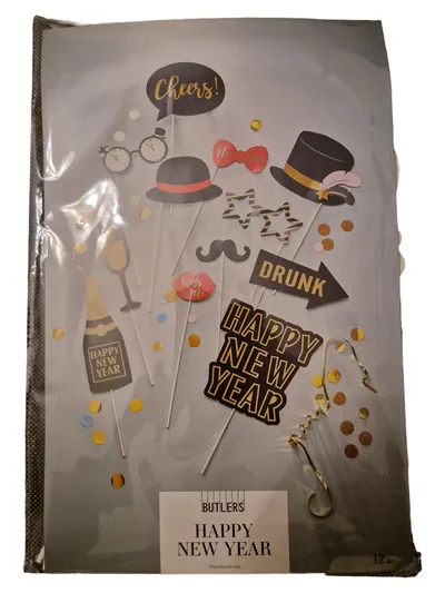 BUTLERS Partydeko Schriftzug Glitzer Set Holz Papier Silvester Glamour