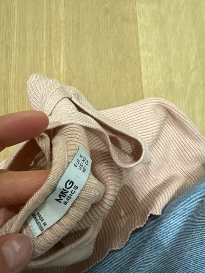 Mango Basics Damen Strick Top Rosa Gr. S Rippstrick V-Ausschnitt