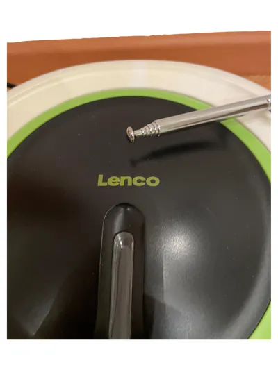 Lenco SCD-38 USB Tragbarer CD Player Radio Mehrfarbig
