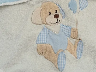 Sterntaler Baby Einschlagdecke Pucktuch Hund Motiv Blau Fleece