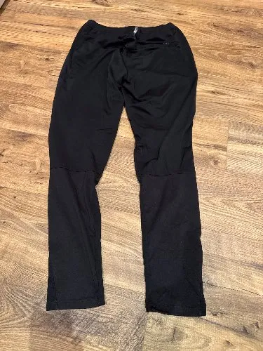 Umbro Trainingshose Herren Gr. L Jogginghose Grau Sporthose