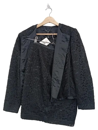 Apanage Damen Kostüm mit Rock Gr. 40 Schwarz Spitze Elegant Business