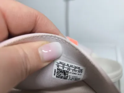 adidas Adilette Badeschuhe Damen Pantoletten Weiß Coral Gr. 43