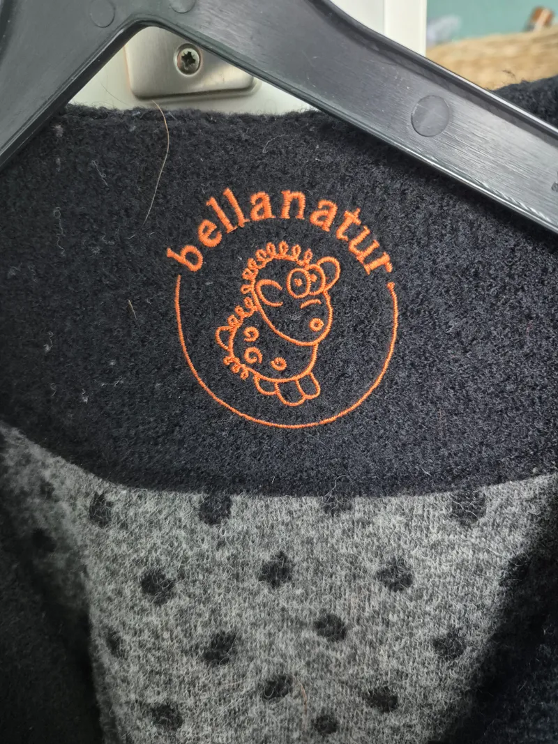 bellanatur Damen Strickjacke Gr. 40/L Grau Modern mit Punkten 5