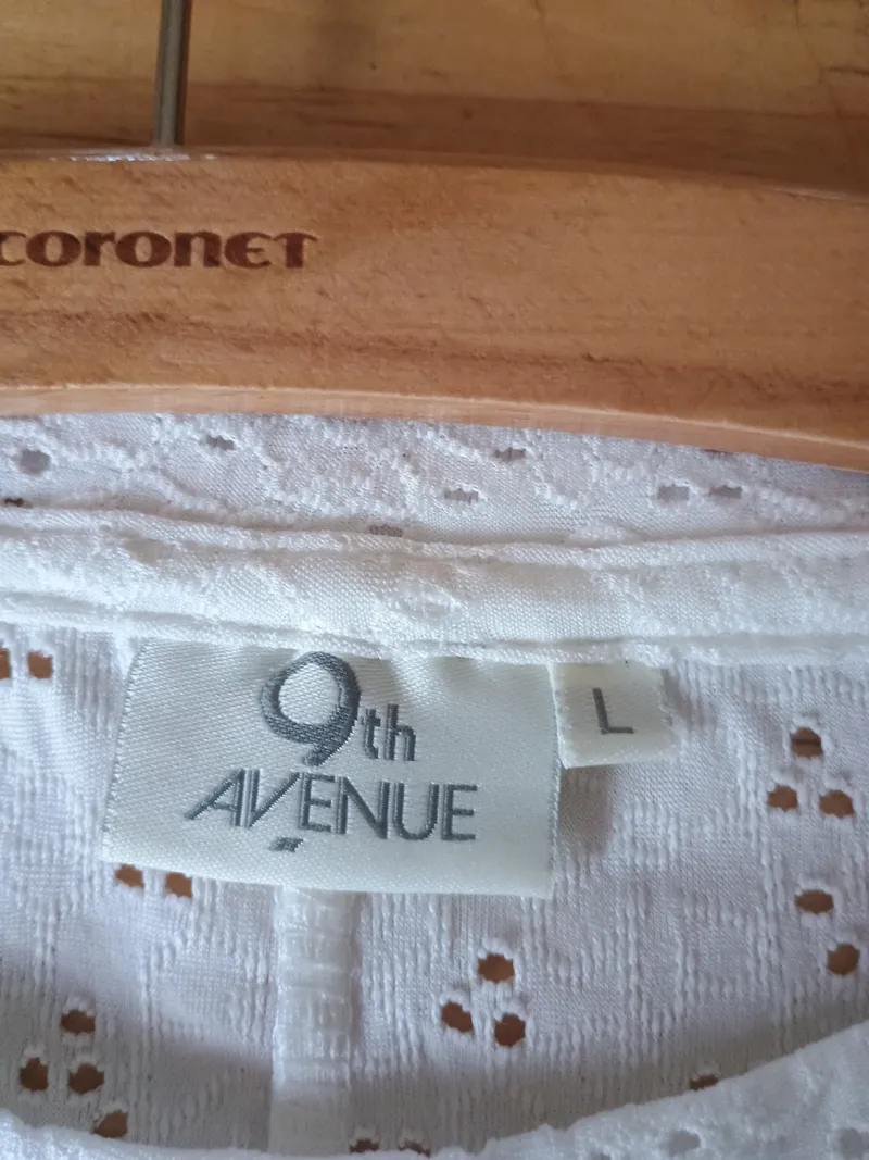 9th Avenue Damen T-Shirt Gr. L Weiß Lochmuster Lochstickerei Casual 5