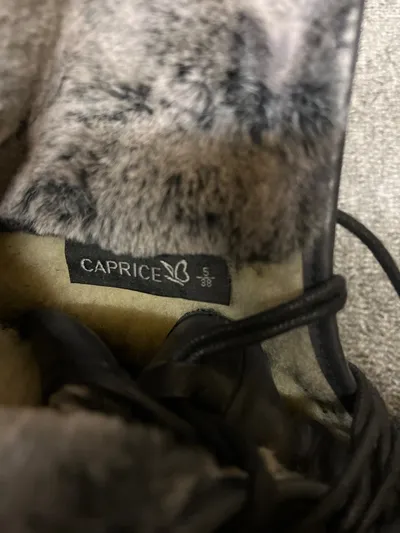 Caprice Damen Stiefel Gr. 38 Schwarz Leder Fell gefüttert Combat Boots