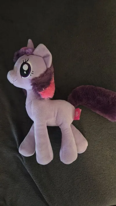 My Little Pony Twilight Sparkle Plüschtier Kuscheltier 33 cm Lila