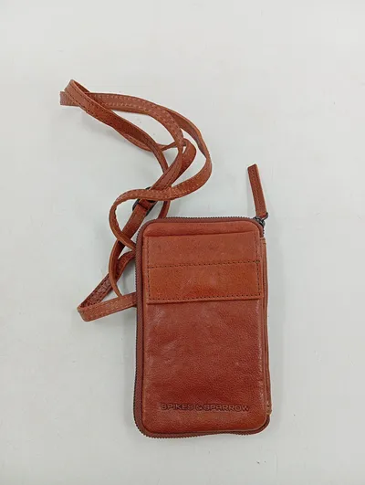 Spikes & Sparrow Handytasche Umhängetasche Leder Braun Crossbody