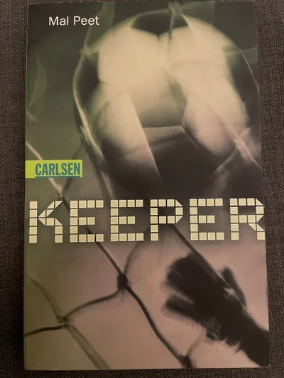 Keeper Mal Peet Jugendbuch Fußball Roman Carlsen Taschenbuch