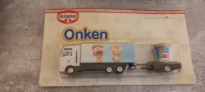 Dr. Oetker Werbetruck Modellauto LKW Transporter Weiß 17cm OVP