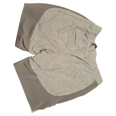 PUMA Herren Sport Shorts Gr. XL Grau Meliert Reißverschlusstaschen