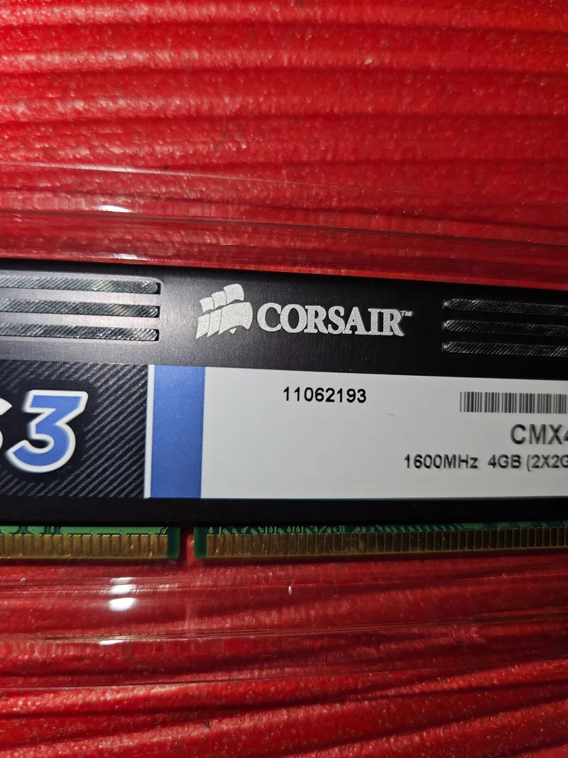 Corsair XMS3 4GB Kit DDR3 1600MHz CMX4GX3M2A1600C9 CL9 RAM Arbeitsspeicher 2