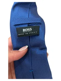 HUGO BOSS Herren Krawatte Blau Seide Business Made in Italy 146cm 3