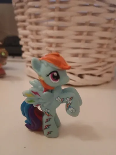 Hasbro My Little Pony Rainbow Dash Actionfigur 5cm Blau Pegasus