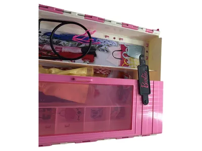 Barbie Kleiderschrank Puppenmöbel Aufbewahrung Pink Zubehör Uni Logo