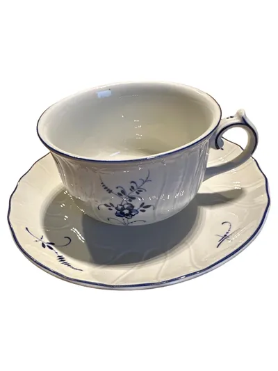 Villeroy & Boch Vieux Luxembourg Tasse Untertasse Porzellan Weiß Blumen 6cm