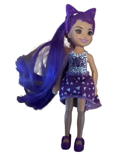 Barbie Chelsea Katze Kleid Puppe Lila Puppenhaus Püppchen ab 3 J.