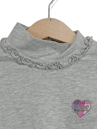 KANZ Mädchen Langarmshirt Herz-Applikation Rüschen Grau Gr. 92
