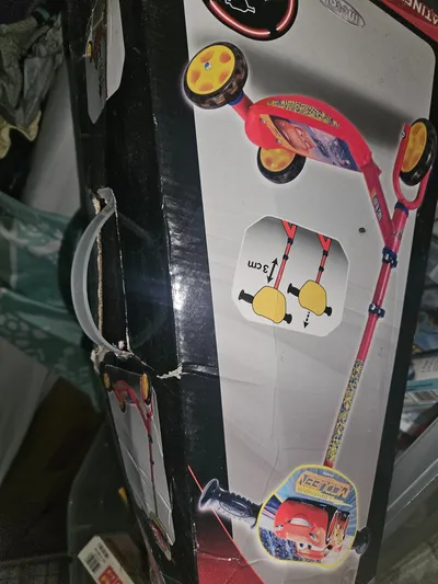 Smoby Cars McQueen Tretroller Scooter Kinder Rot Neuwertig