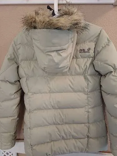 Jack Wolfskin Daunenjacke Damen Gr. 38 M Beige Steppjacke Kapuze Outdoor