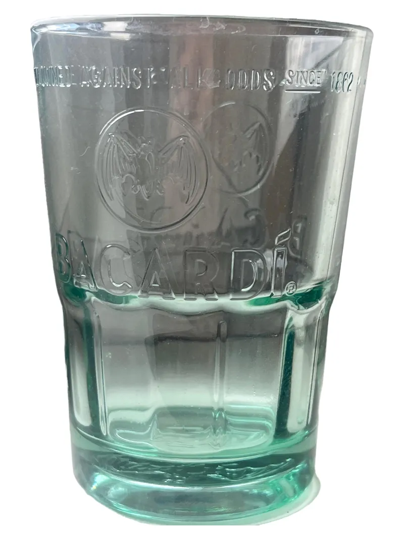 BACARDÍ Glas Transparent Trinkglas Logo Cocktail Glas 11cm Party 1