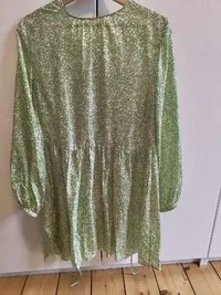 Arket Damen Freizeitkleid Blumenmuster Grün Gr. 36 Langarm Cupro Viskose 2