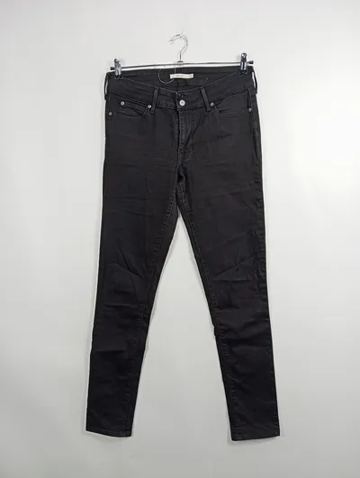 Levi's Damen Jeans 711 Skinny Fit W29 Schwarz