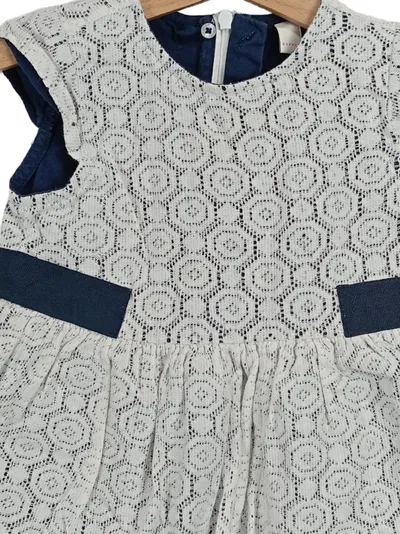 Esprit Mädchen Festliches Kleid Gr. 74 Weiß Spitze Elegant