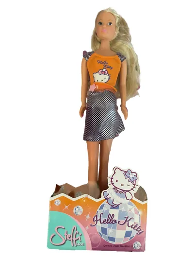 Steffi Love Hello Kitty Ankleidepuppe Modepuppe Kunststoff Stoff Glitzer