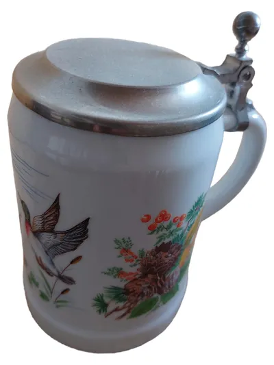 ALWE Bierkrug Porzellan Zinn Zinndeckel Vogel Motiv Traditionell 15cm