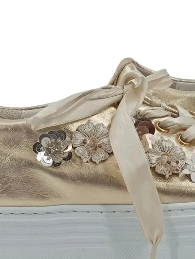Alpe Woman Damen Sneaker Gold Gr. 37 Blumenapplikationen Plateau