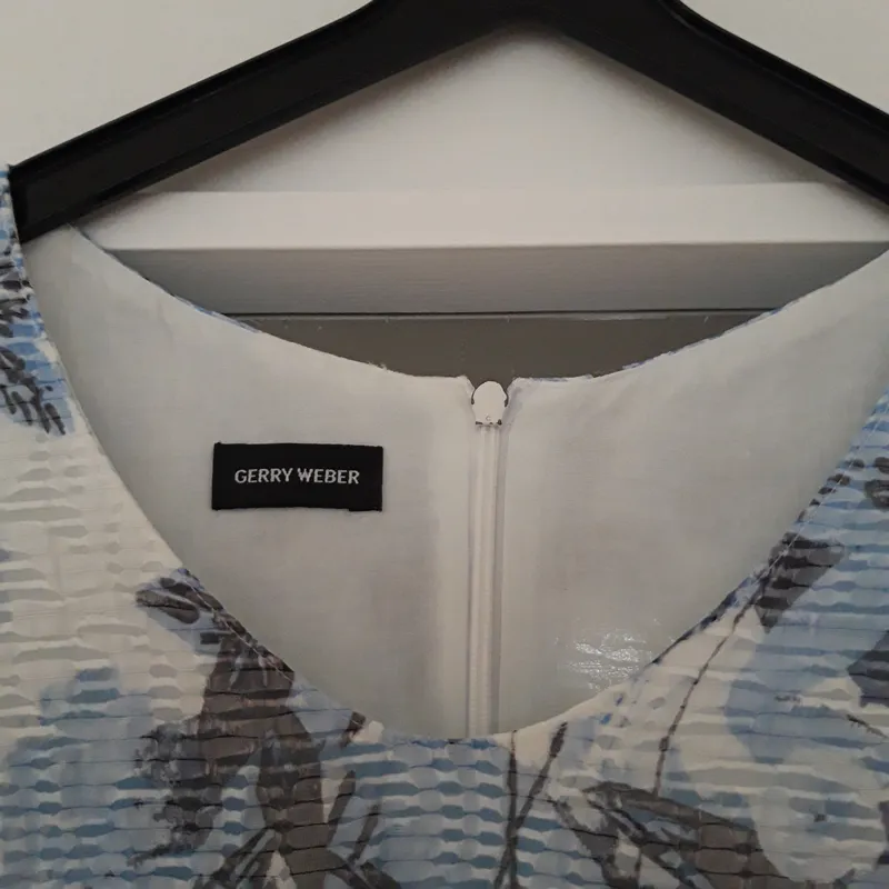Gerry Weber Damen Etuikleid Gr. 38 Blau Blumenmuster ärmellos 3