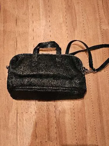 Schwarze Umhängetasche Damen Schultertasche Crossbody Bag 43x25cm Casual