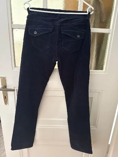 Esprit Damen Cordhose Blau Gr. W32/48 Stretch Casual Feincord